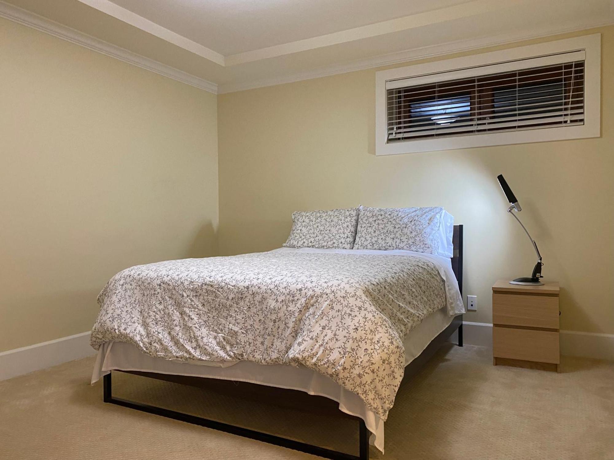Spacious Modern New Suite Vancouver Buitenkant foto